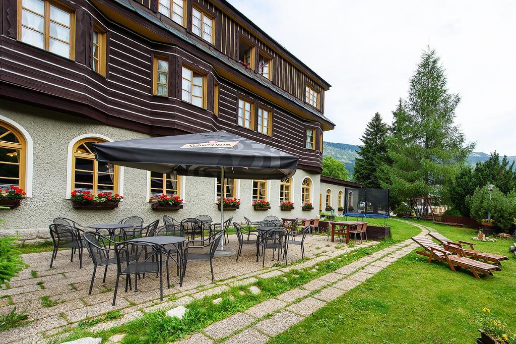 Alpsky Hotel Špindlerŭv Mlýn 외부 사진