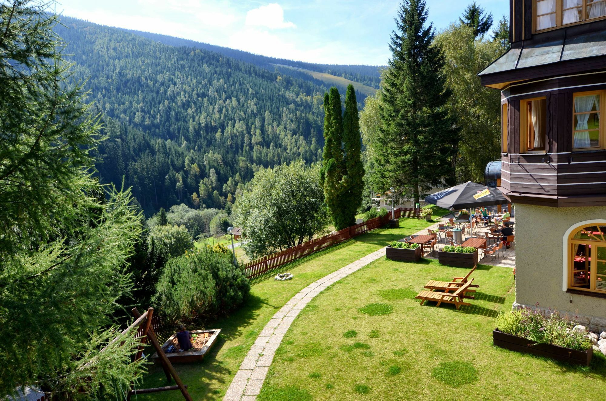 Alpsky Hotel Špindlerŭv Mlýn 외부 사진